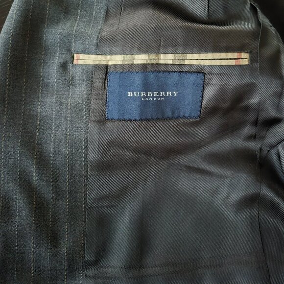 Burberry London Wool Pinstripe Blazer Charcoal Grey, Classic Suit Jacket - Picture 12 of 13